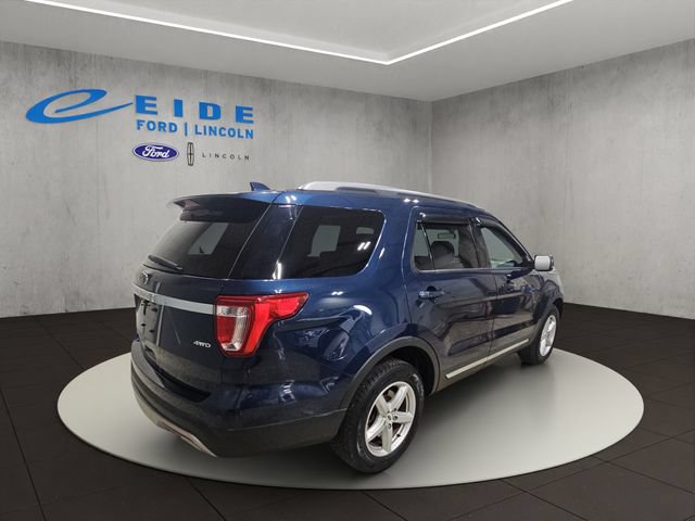 Certified 2017 Ford Explorer XLT w/ Equipment Group 202A AWD/4WD image 10