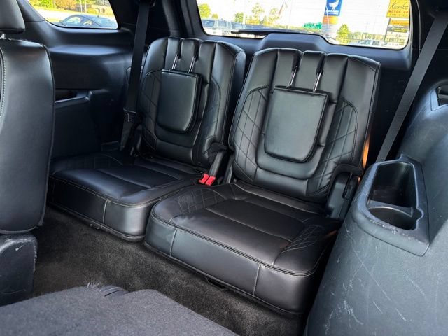 Certified 2018 Ford Explorer Platinum AWD/4WD image 12