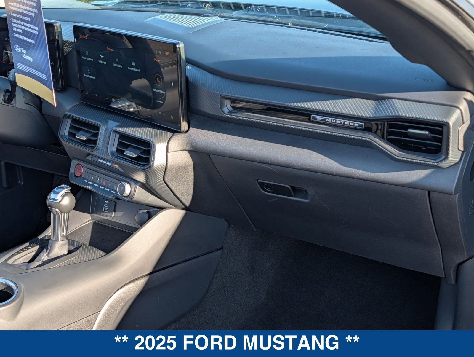 Certified 2025 Ford Mustang Convertible image 14