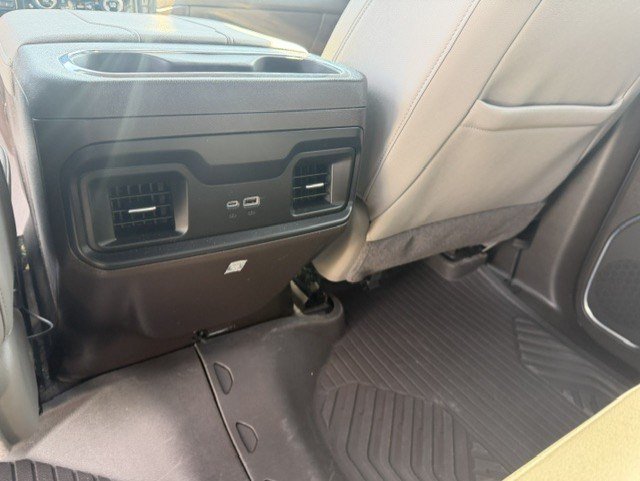 Used 2024 Chevrolet Silverado 1500 LT Trail Boss w/ Convenience Package II AWD/4WD image 31