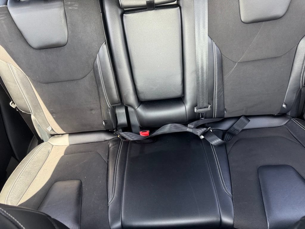 Certified 2020 Ford Edge ST w/ Equipment Group 401A AWD/4WD image 40