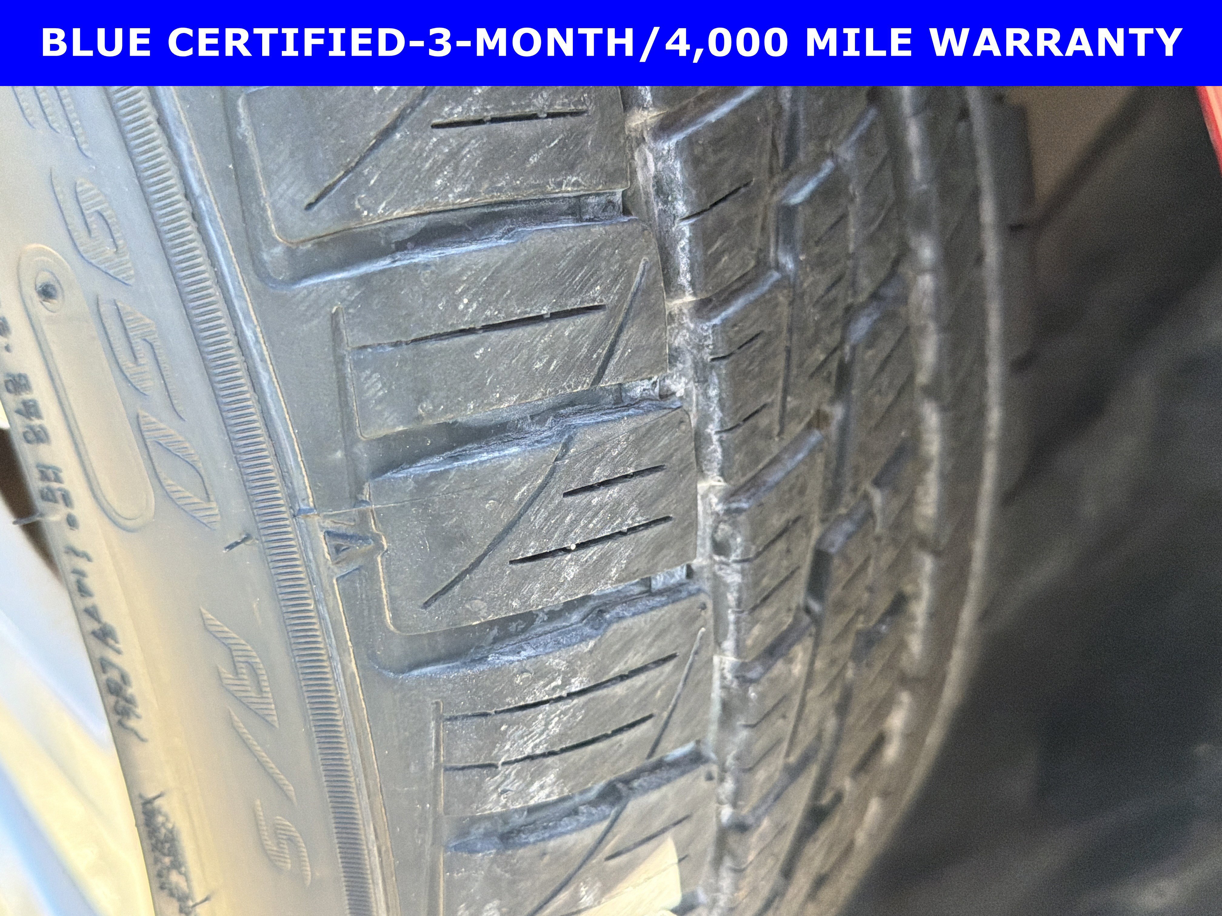 Used 2019 Toyota Camry LE image 5