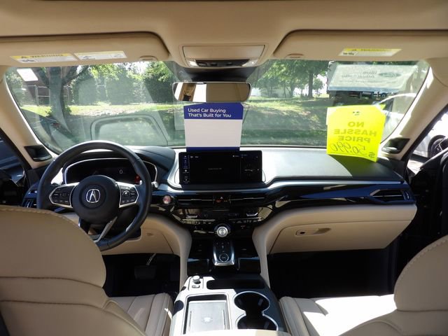 Used 2025 Acura MDX SH-AWD w/ Technology Package image 16