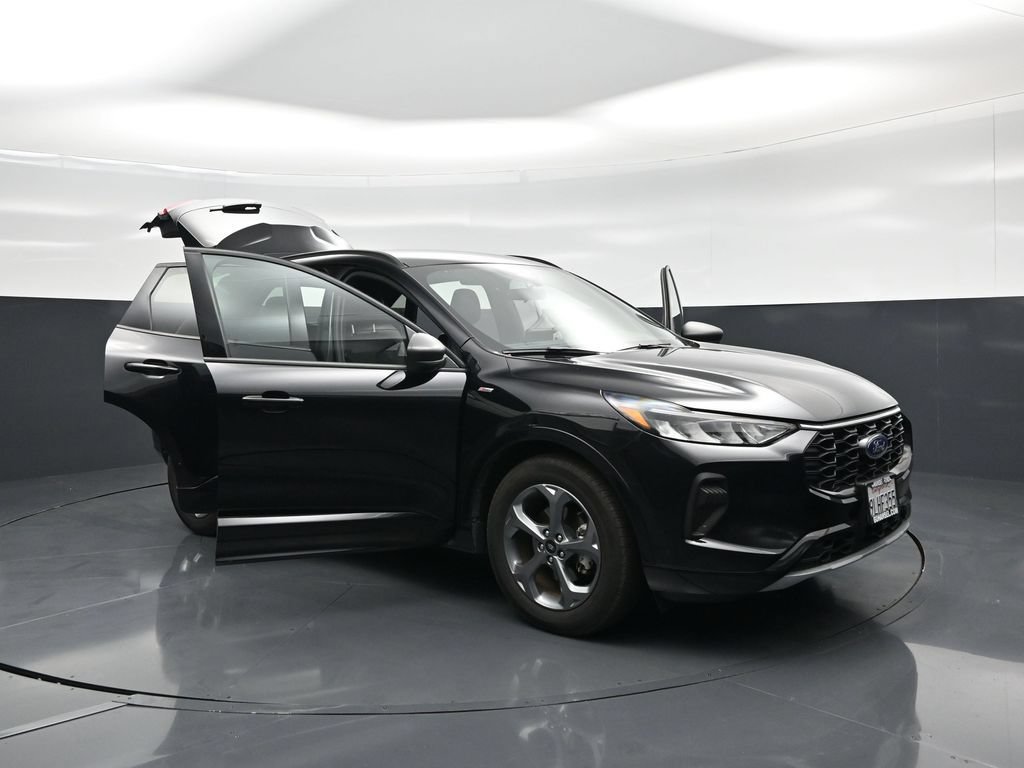 Certified 2024 Ford Escape ST-Line w/ Equipment Group 301A FWD image 31