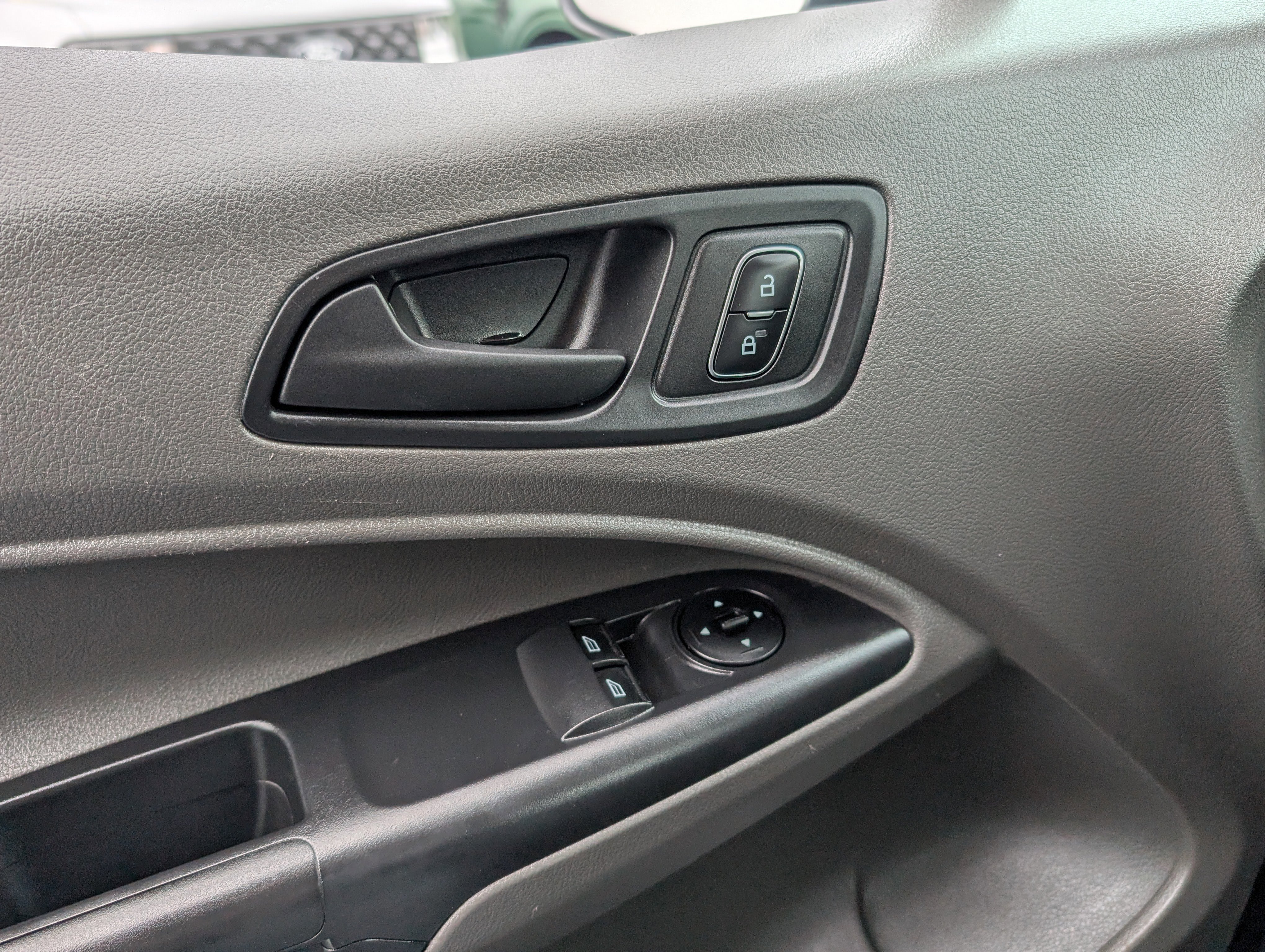 Certified 2023 Ford Transit Connect XL image 18