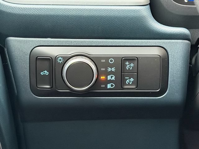 Certified 2026 Ford Maverick XL FWD image 19