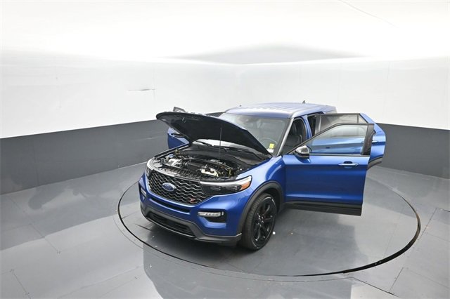 Certified 2022 Ford Explorer ST w/ Equipment Group 401A image 40