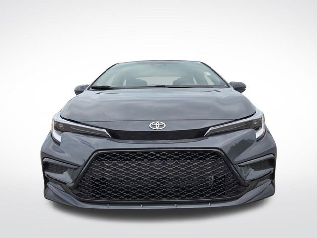 Used 2025 Toyota Corolla SE FWD image 3