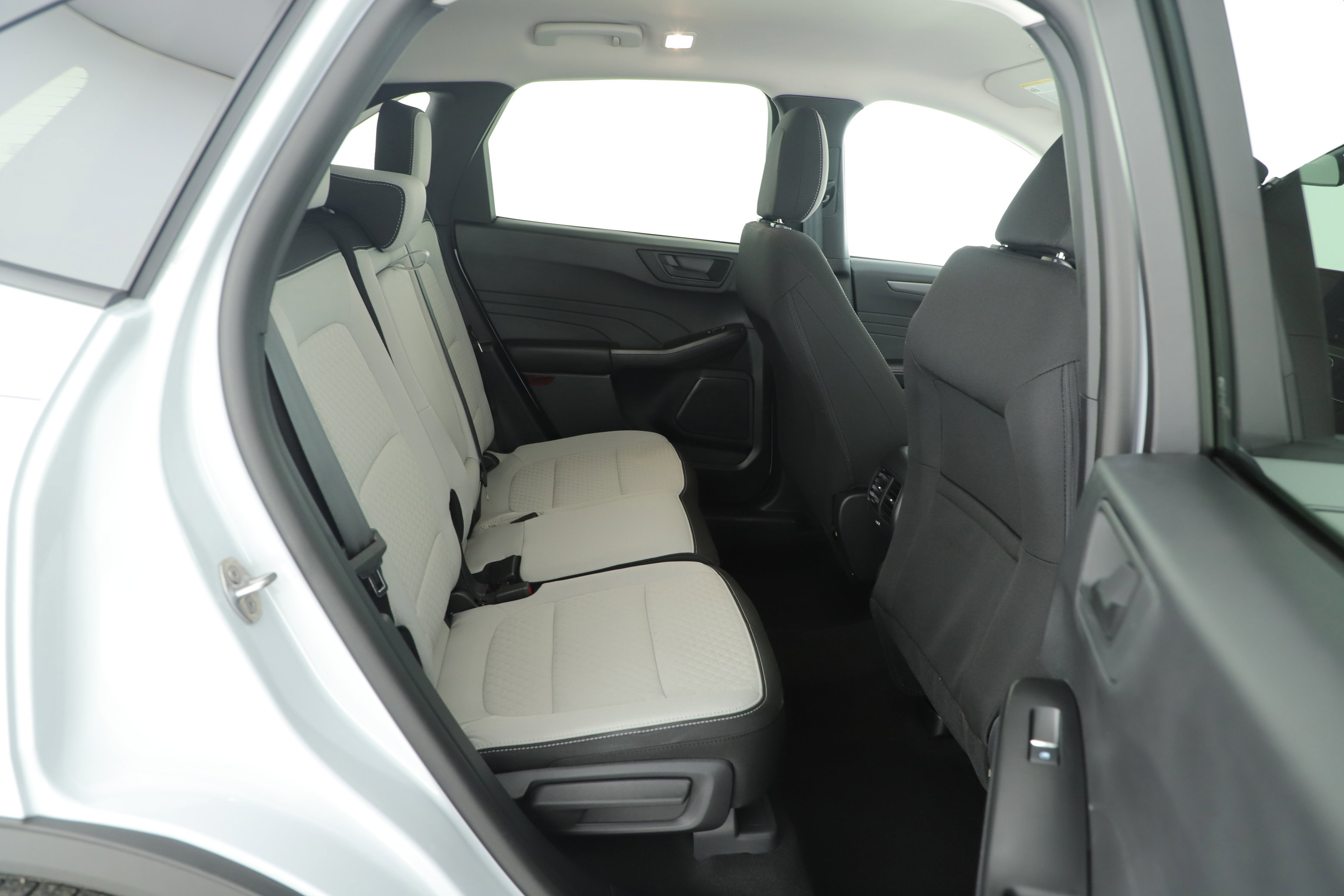 Certified 2025 Ford Escape Active image 8