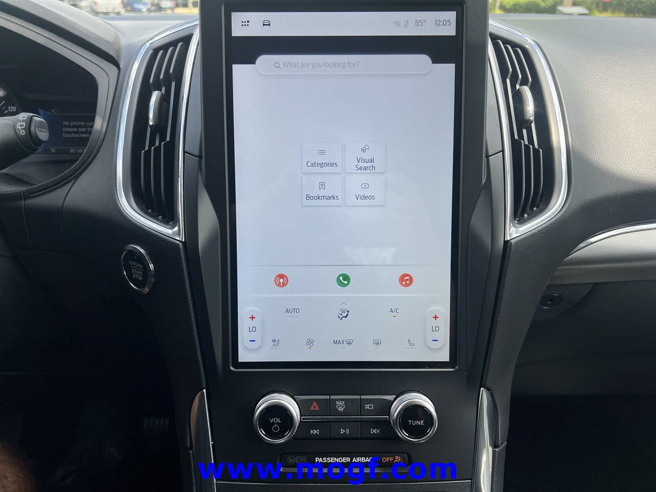 Certified 2024 Ford Edge Titanium AWD/4WD image 7