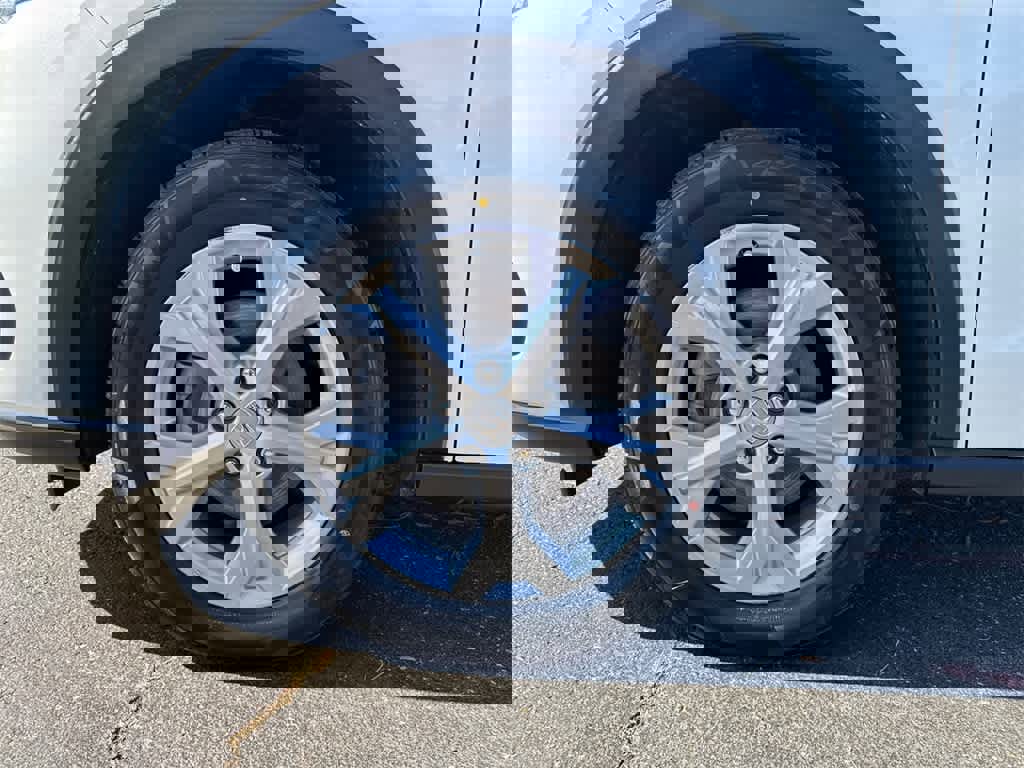 Used 2024 Honda HR-V LX image 9