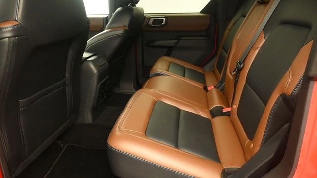 Certified 2024 Ford Bronco Outer Banks AWD/4WD image 10