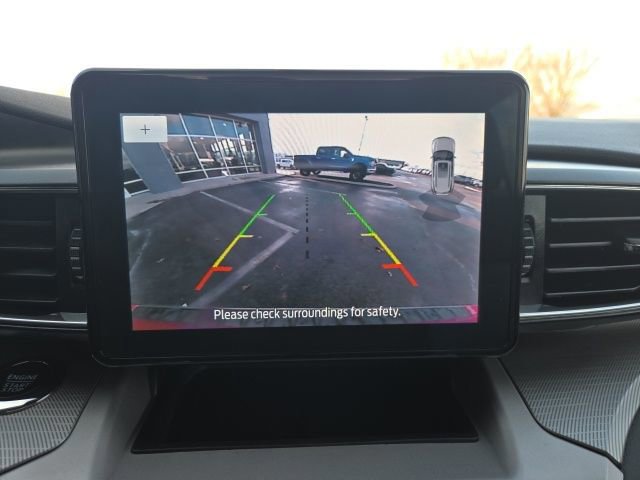 Certified 2023 Ford Explorer XLT w/ Equipment Group 202A image 29