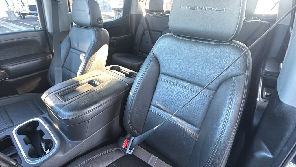 Used 2021 GMC Sierra 1500 Denali w/ Denali Ultimate Package AWD/4WD image 24
