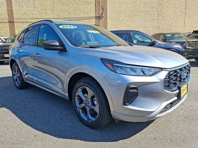 Certified 2023 Ford Escape ST-Line AWD/4WD image 25
