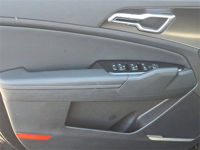 Used 2024 Kia Sportage EX w/ EX Premium Package image 13