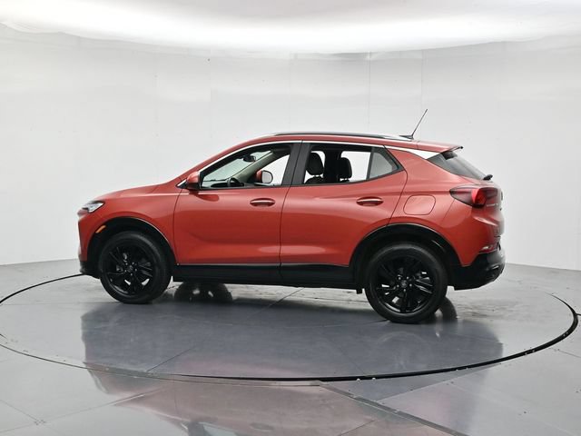 Used 2024 Buick Encore GX Sport Touring FWD image 8