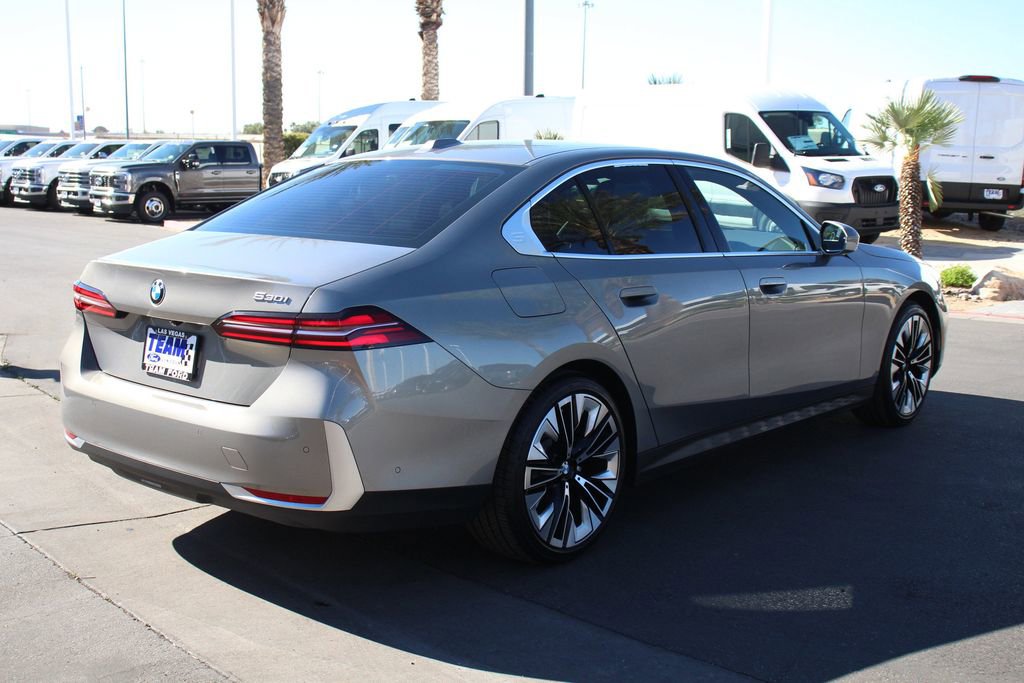 Used 2025 BMW 530i 530i image 8