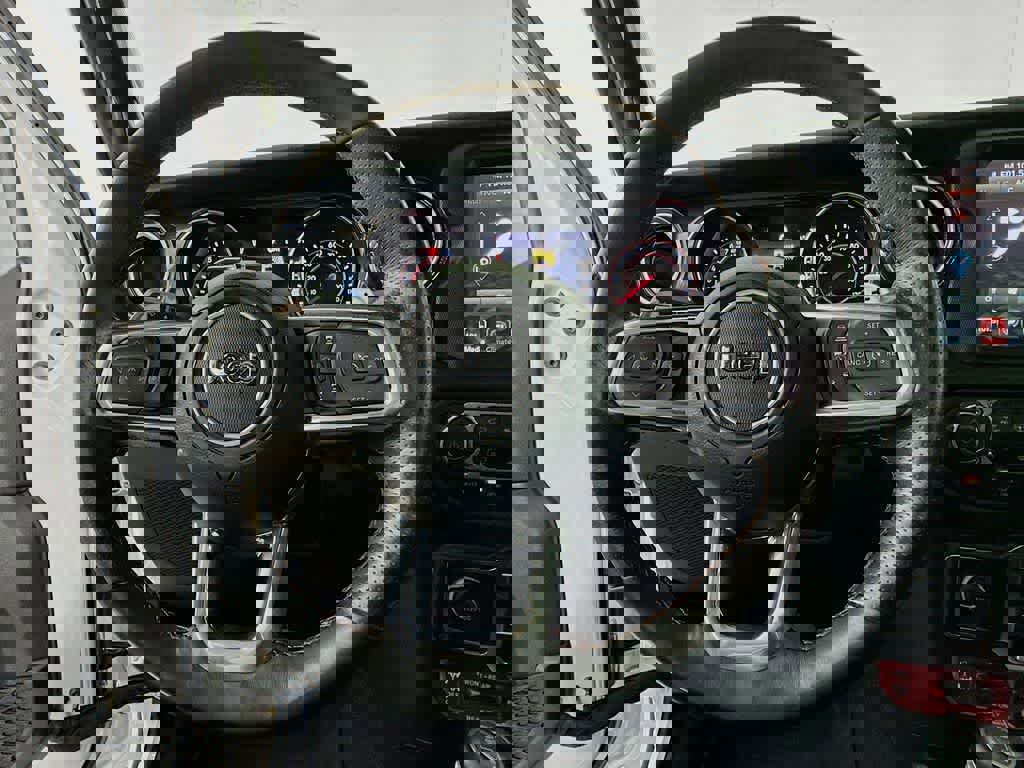 Used 2021 Jeep Wrangler Unlimited Rubicon w/ Trailer Tow Package image 19