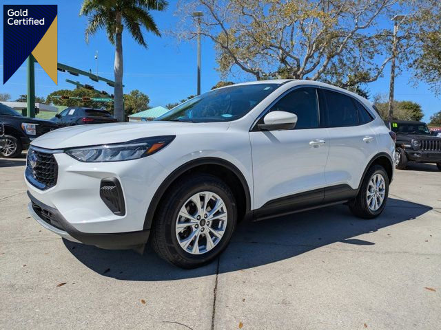 Certified 2023 Ford Escape Active w/ Tech Pack #2 image 1