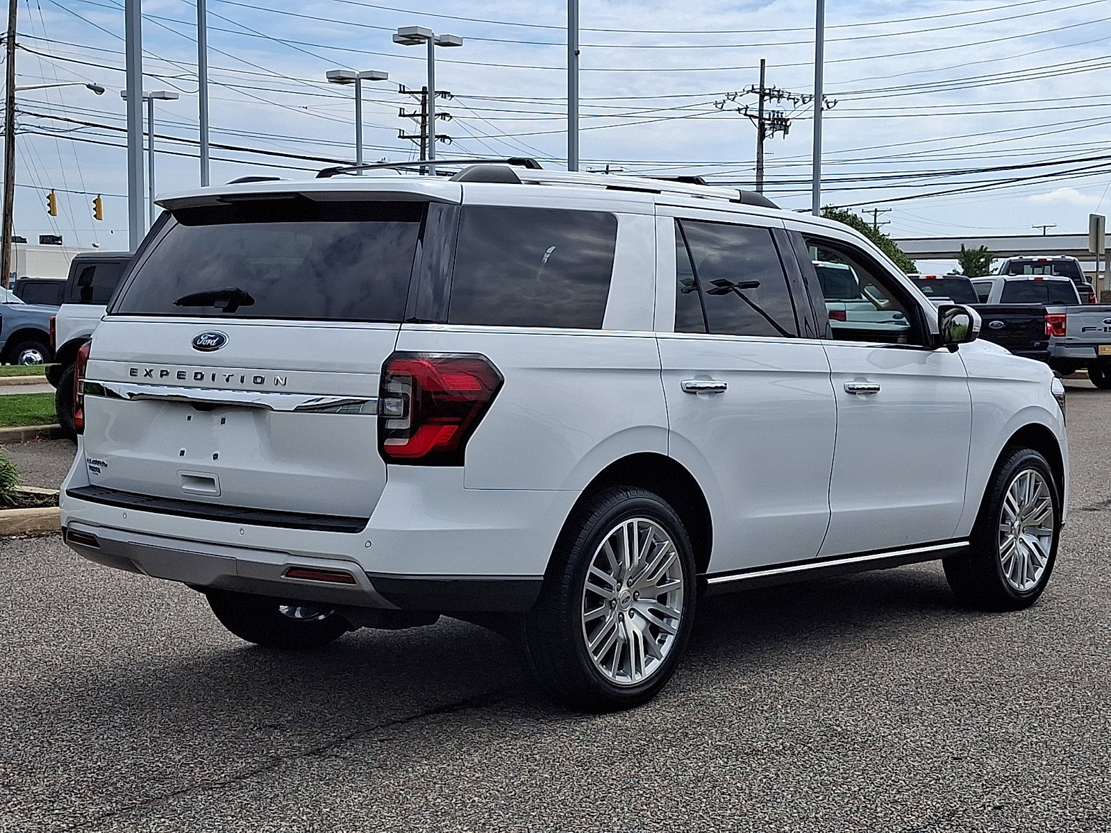 Certified 2023 Ford Expedition Limited AWD/4WD image 11