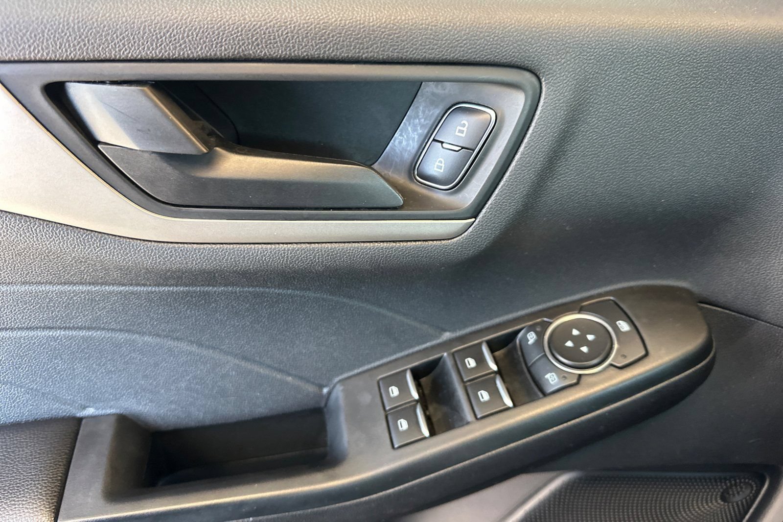 Certified 2022 Ford Escape SE w/ Convenience Package FWD image 14
