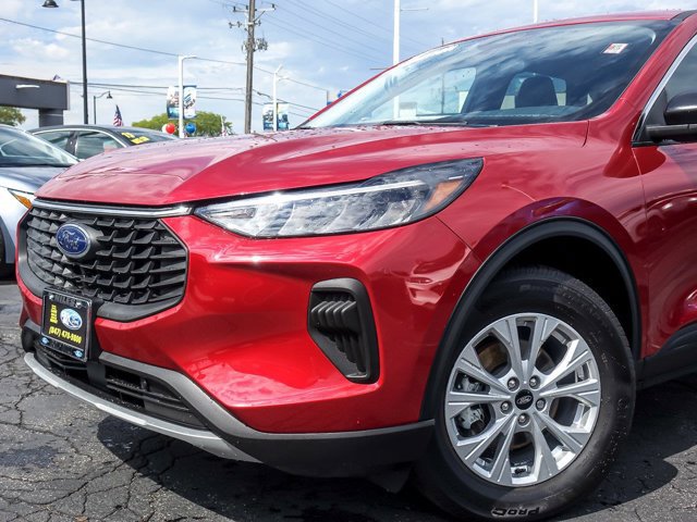 Certified 2023 Ford Escape Active w/ Tech Pack #1 AWD/4WD image 3