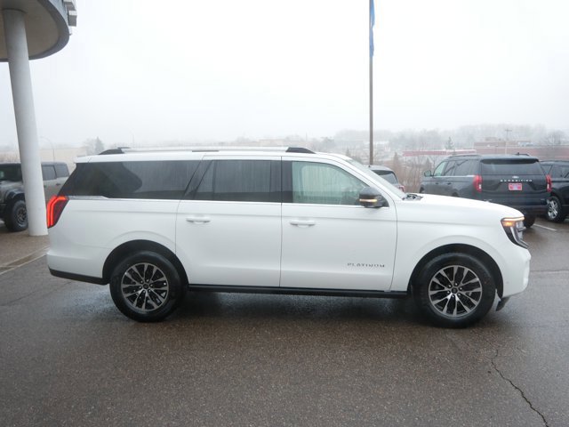 Certified 2025 Ford Expedition Max Platinum image 2