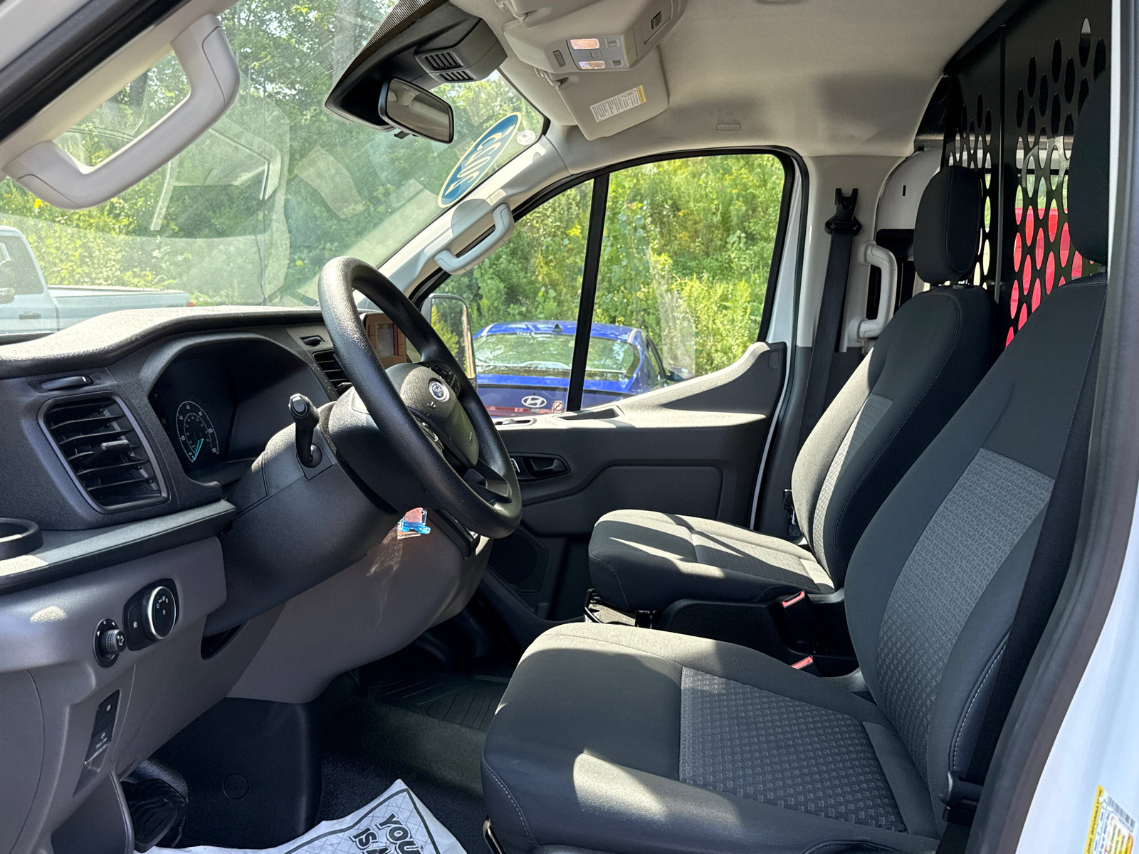 Certified 2025 Ford Transit 250 Low Roof w/ Exterior Upgrade Package RWD image 10
