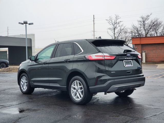 Certified 2024 Ford Edge SEL w/ Convenience Package image 2