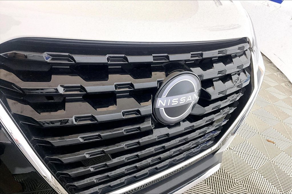 Used 2024 Nissan Kicks SV FWD image 23