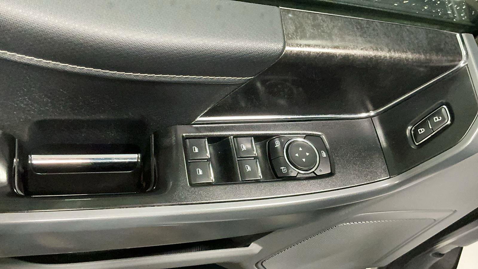 Certified 2022 Ford F150 XLT w/ Equipment Group 302A High image 16