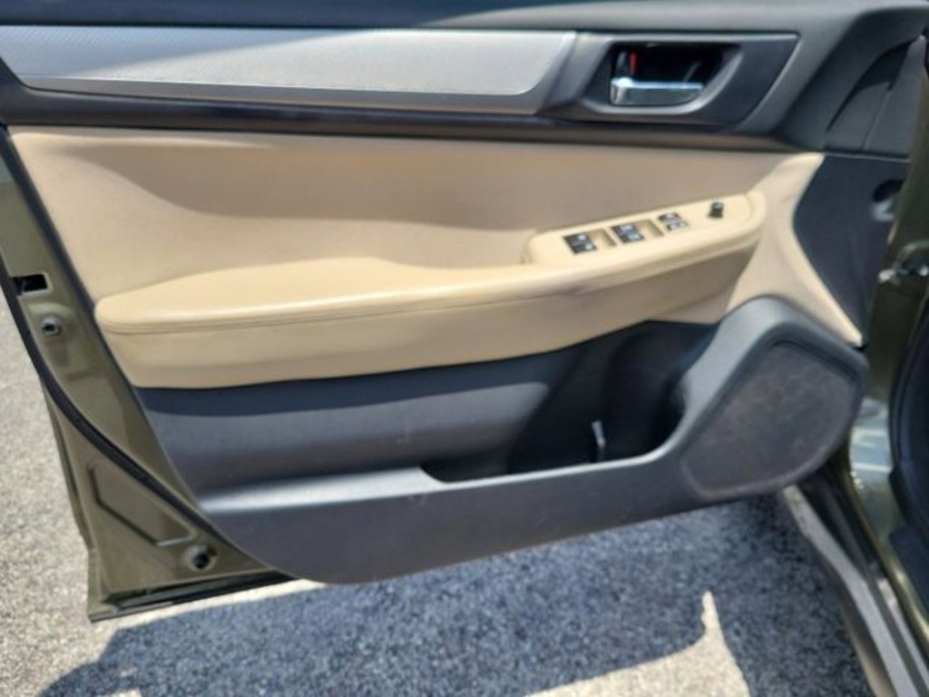 Used 2019 Subaru Outback 2.5i Premium image 49