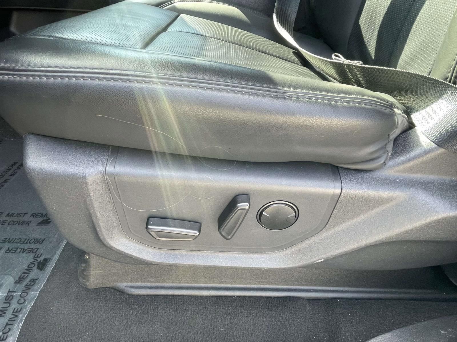 Certified 2023 Ford Expedition Max XLT image 16