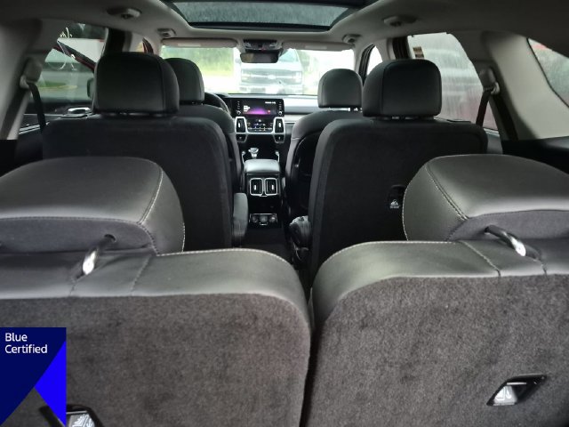 Used 2023 Kia Sorento SX Prestige AWD/4WD image 32