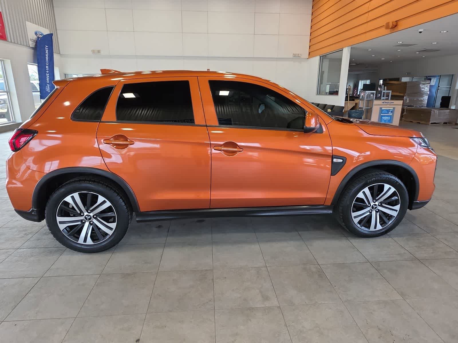 Used 2020 Mitsubishi Outlander Sport ES FWD image 6
