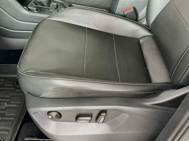 Used 2019 Volkswagen Tiguan SE AWD/4WD image 30