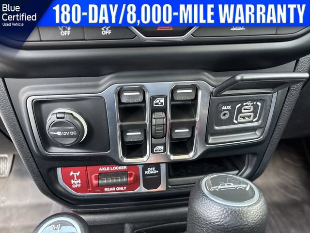 Used 2023 Jeep Gladiator Mojave w/ Cold Weather Group AWD/4WD image 31