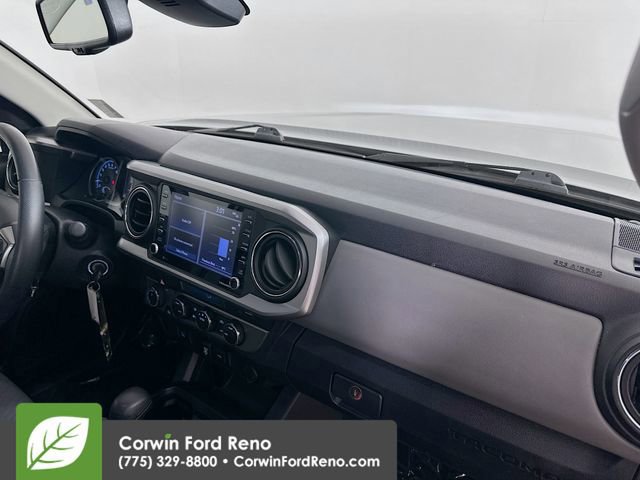 Used 2021 Toyota Tacoma SR5 AWD/4WD image 27
