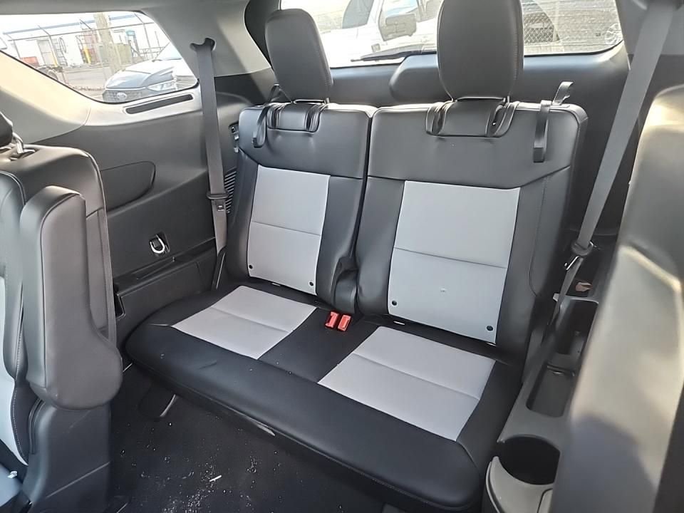 Certified 2023 Ford Explorer XLT w/ Equipment Group 202A image 10