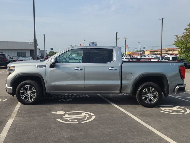Used 2026 GMC Sierra 1500 SLT AWD/4WD image 8
