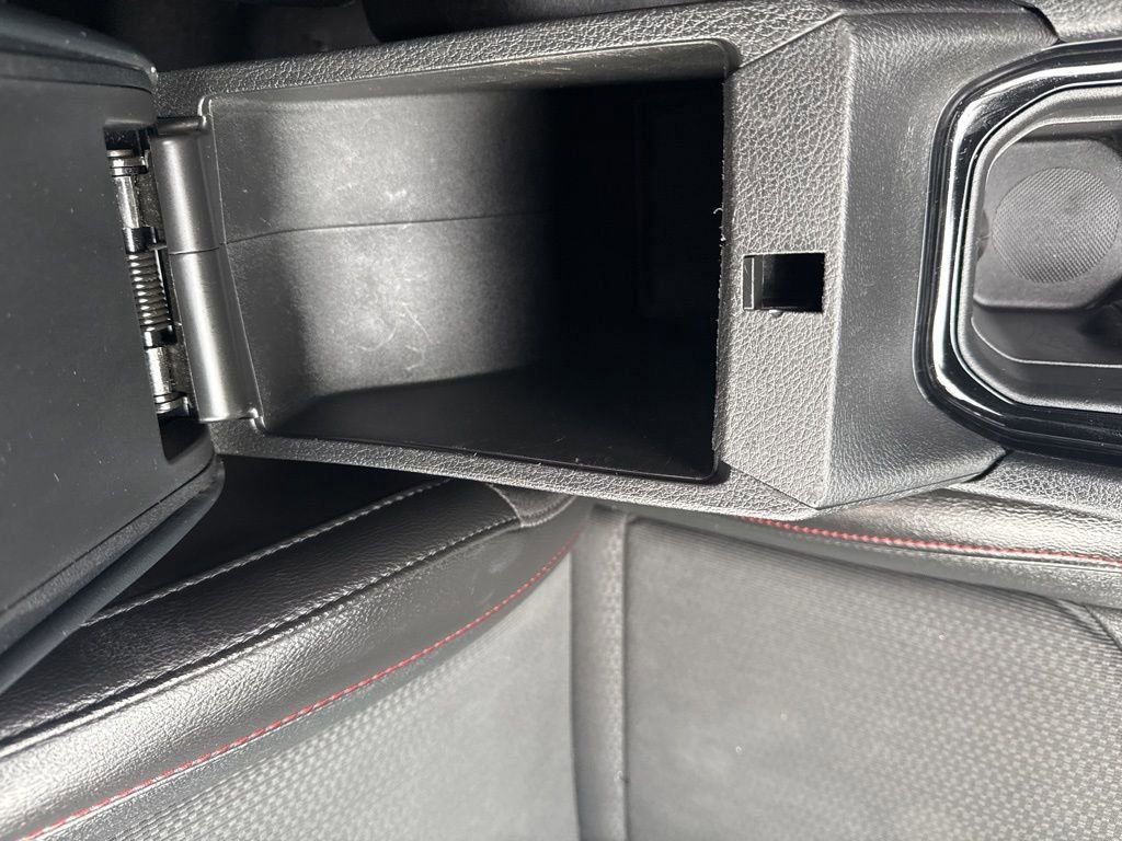 Used 2023 Jeep Compass Trailhawk w/ Trailhawk Convenience Group image 47