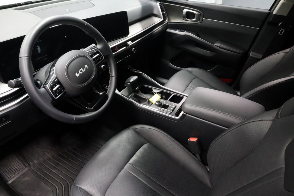 Used 2025 Kia Sorento X-Line EX image 25