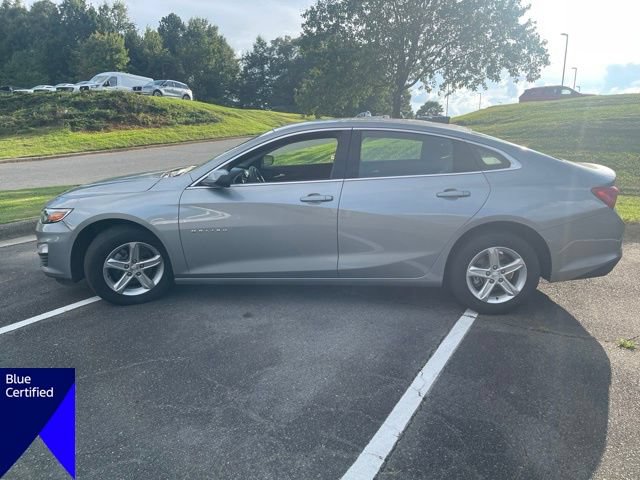 Used 2024 Chevrolet Malibu LS FWD image 2