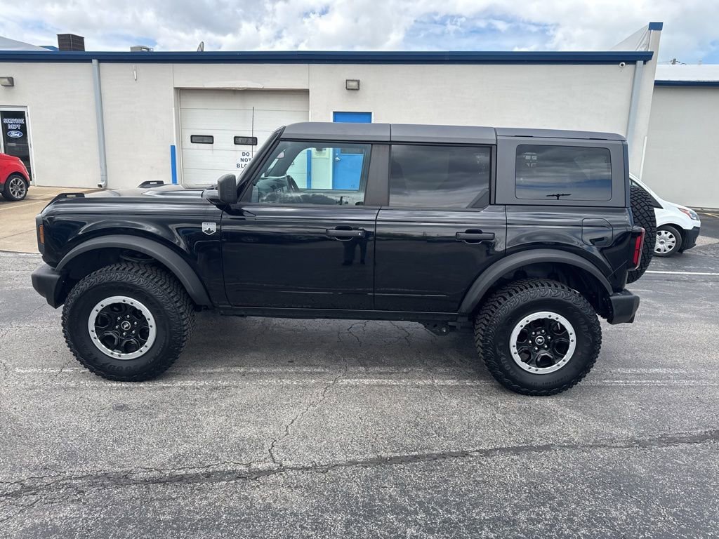 Certified 2023 Ford Bronco Big Bend w/ Sasquatch Package AWD/4WD image 6