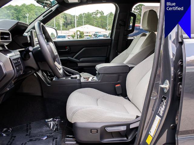 Used 2025 Toyota 4Runner SR5 RWD image 17