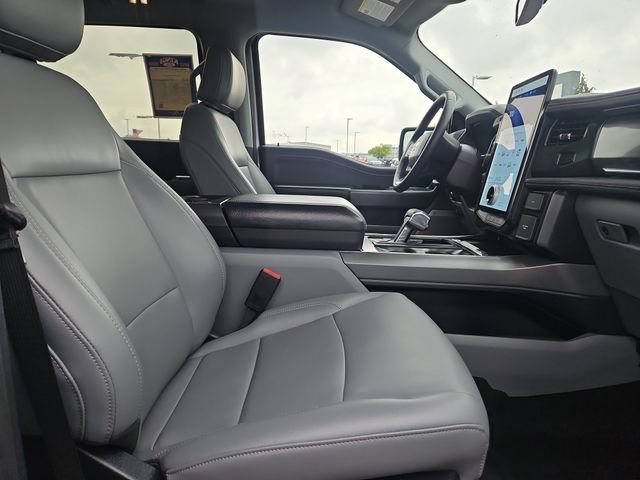 Certified 2025 Ford F150 Lightning Flash AWD/4WD image 30