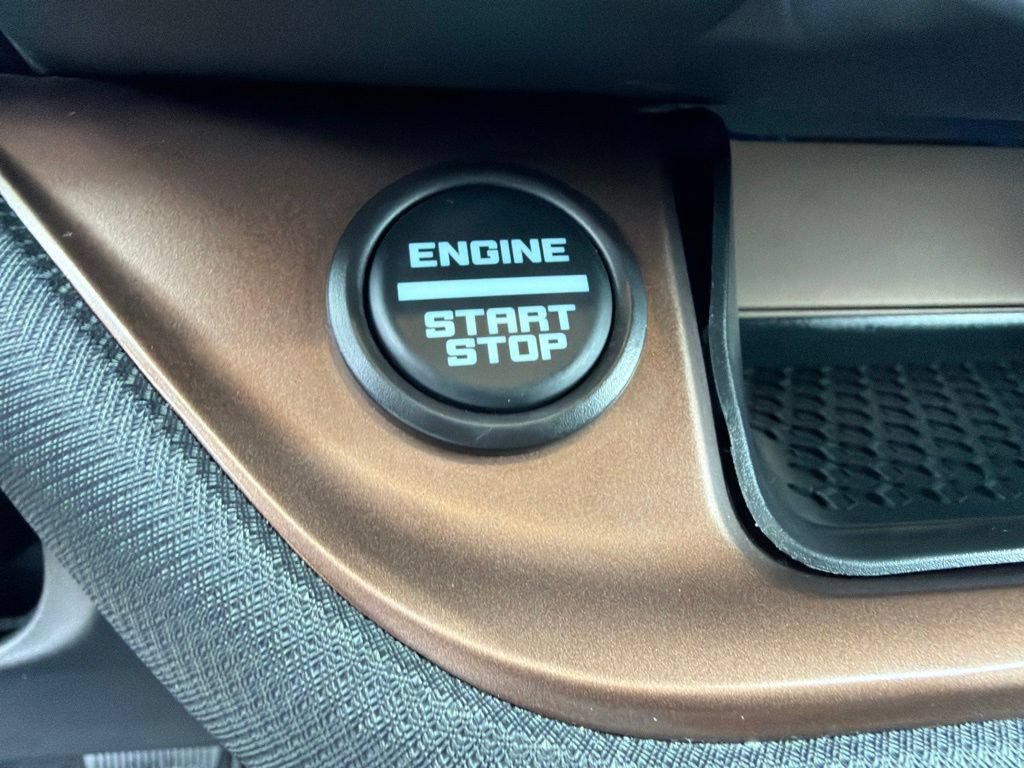 Certified 2024 Ford Bronco Sport Outer Banks w/ Tech Package AWD/4WD image 29