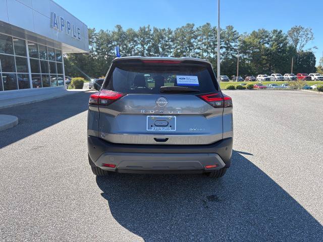 Used 2023 Nissan Rogue SV AWD/4WD image 4