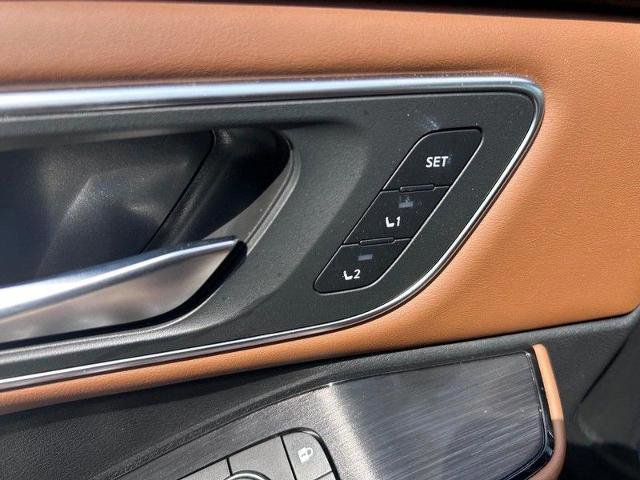 Used 2024 Nissan Rogue Platinum w/ Platinum Premium Package image 22